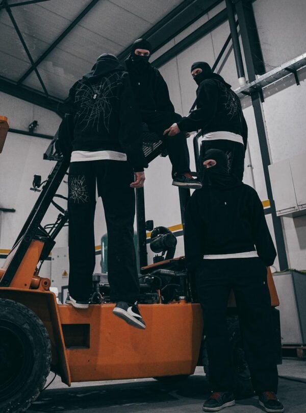Spider tracksuit - Image 5