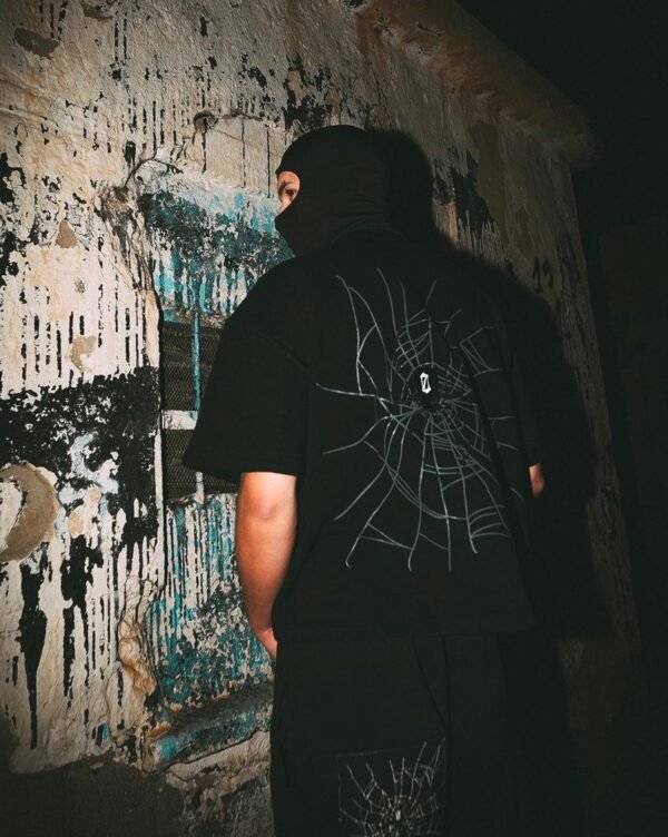 SPIDER CROPPED TSHIRT